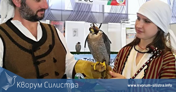 Силистренци презентираха ловът със соколи в Пловдив