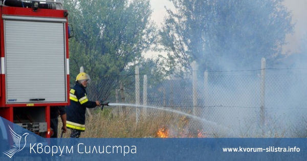 Мъж от Гарван подпали сухи треви, но изпепели къщата си