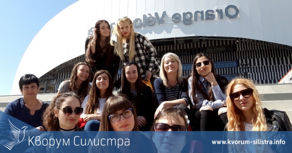 Група ученици от Езикова гимназия "Пейо Яворов" посетиха Франция по европейски проект