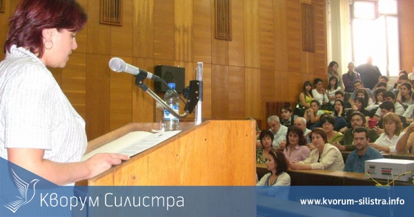 Зам.-областният управител Денка Михайлова откри академичната година във филиала на русенския университет в Силистра