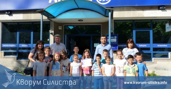 Среща на ученици със служители на Алианц Банк България