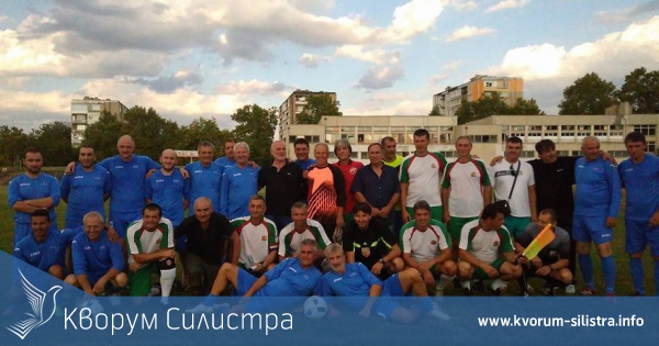 Ветерани участваха в Силистра в благотворителен футболен турнир