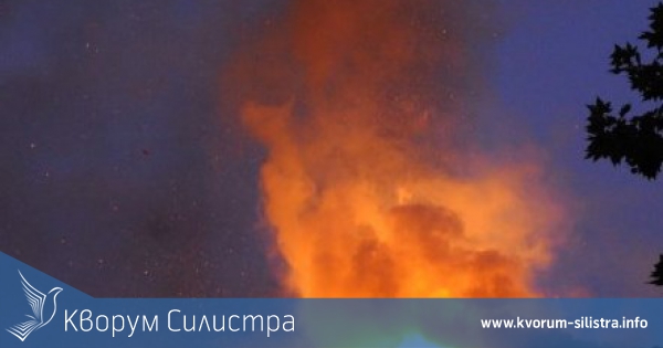 Опалване на пещ изпепели къща в Грънчарово