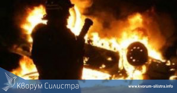 Кола блъсна каруца и изгоря