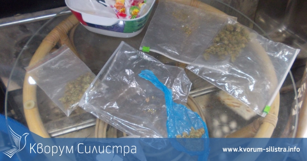 Ученик предаде дилърът си на полицията