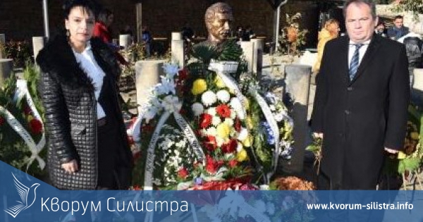 Областна администрация Силистра съпричастна към откриване на Алея на писателите в Двора на кирилицата в старопрестолна Плиска