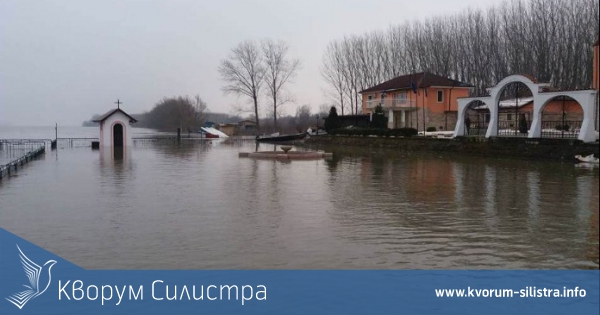 Дунав заплашва да потопи силистренски хотел
