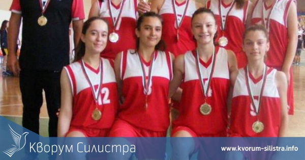 Златни силистренски момичета