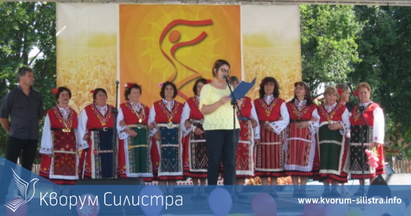 За пета поредна година в село Грънчарово се пяха и играха добруджански песни и танци