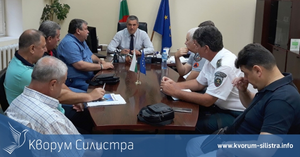 Oбластният управител на Силистра събра институциите във връзка с опасността от болестта "африканска чума"