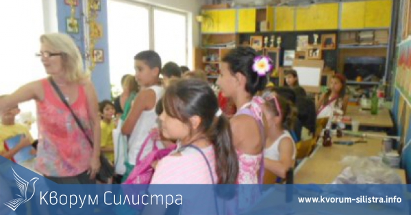 Изложба "Тайните на водната шир" в Силистра