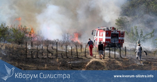 Рекордни 20 пожара за три дни гасиха силистренските пожарникари