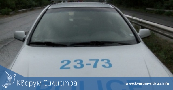 Шофьор загина след преобръщане с колата си