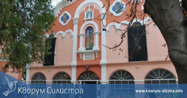 Крадци-безбожници ограбиха парите от свещи в силистренския храм