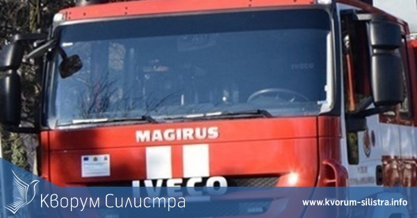 Уникално: 93-годишен старец си заклещи колата между дървета в Силистра