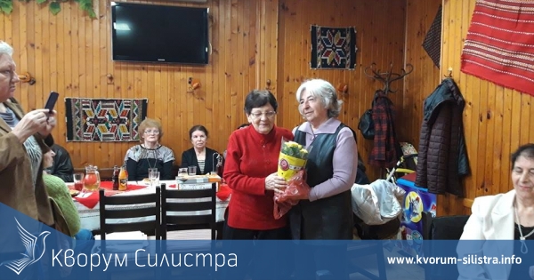 Клубът на учителя пенсионер "Иван Байчев" чества своята трета годишнина