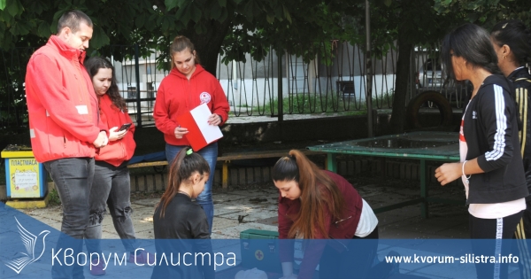 Отборът на СУ "Васил Левски"- Главиница е областен победител в състезанието "Защита при бедствия, пожари и извънредни ситуации"