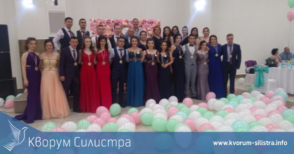 Община Дулово подари абитуриентски бал на зрелостниците