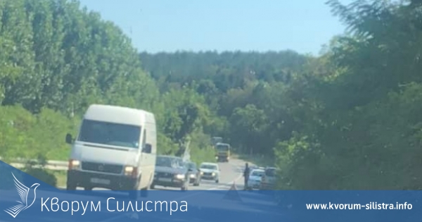 Катастрофа ограничи движението по пътя Силистра - Русе, след разклона за село Сребърна