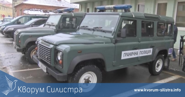 Гранични полицаи от Силистра откриха артефакти в дома на иманяр в Тервел