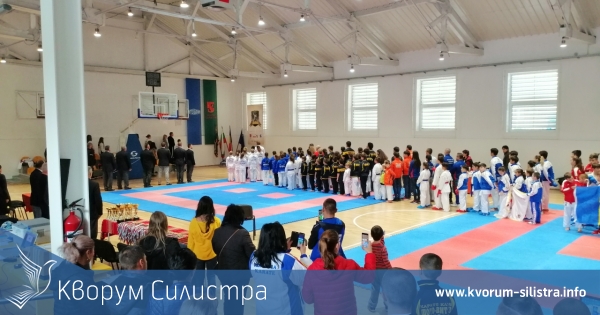 Девет спортни клуба взеха участие в третото издание на международния карате турнир за купа "Дръстър"