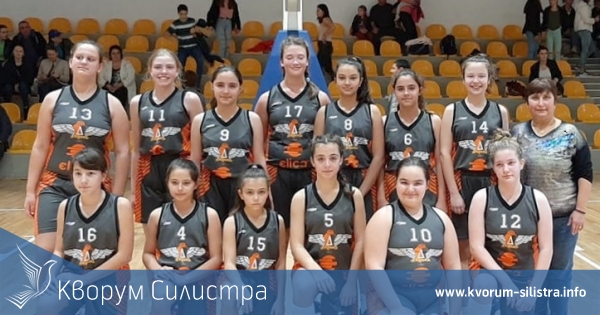 Момичета до 14 години на БК "Доростол" оглавиха класирането в групата си