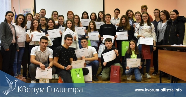 Иновационен лагер в ПГСУАУ "Атанас Буров"