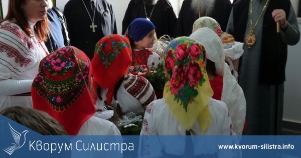 Румънски деца изложиха картини посветени на Коледа в силистренската галерия