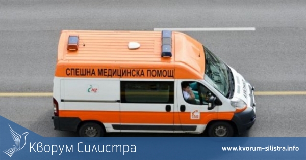 Млада жена е в болница със счупена ръка, след като се блъсна в дърво