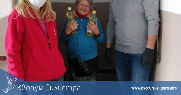 БЧК и община Силистра раздадоха 276 индивидуални хранителни пакети