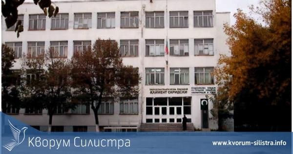 Казино затвори вход на училище в Силистра