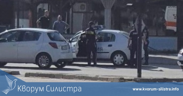 Тойота блъсна пешеходец на зебра и го изпрати в болницата