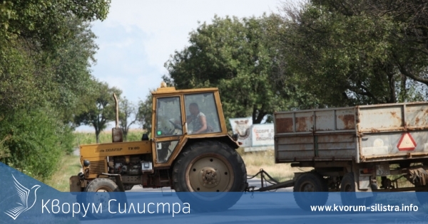 Мъж си прободе крака при прикачване на ремарке към трактор