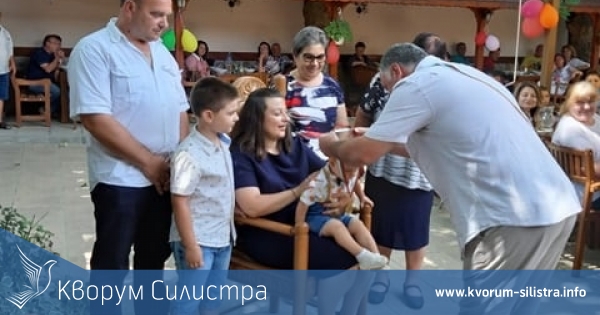 Кметът на село Професор Иширково извърши ритуала именуване на момченце