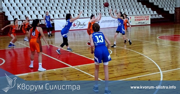 Доростол си осигуриха място в Топ 4 при момичетата U16