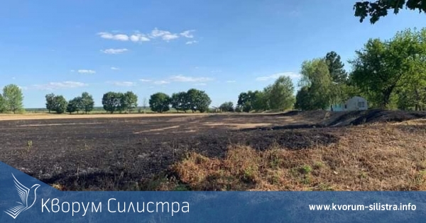 Изгоря тревното покритие на стадиона в дуловското село Паисиево