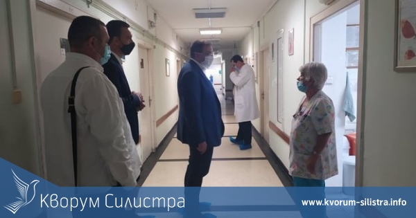 Здравният министър проф. Костадин Ангелов: "Искам да кажа на колегите, че те работят в Дулово, те са хора от този град, този град разчита на тях!"