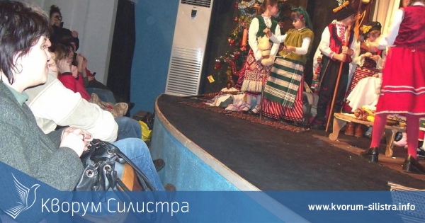 Заместник областният управител Денка Михайлова гостува на своите кръщелници от ОУ "Отец Паисий" в Силистра