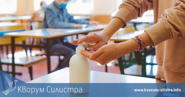 1 ученик и 1 педагог са под карантина в Силистренско, след като са били контактни на болни в семействата си