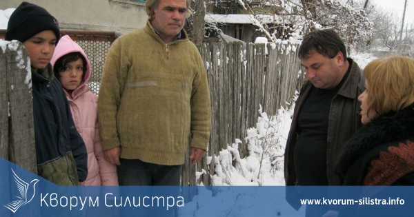 БСП зарадва за новата година 8 деца от село Сребърна