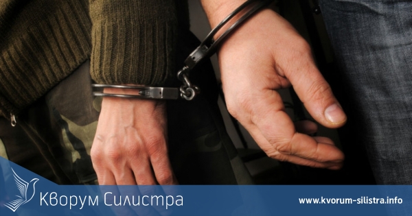 Задържаха двама дилъри на дрога на кейовата стена в Тутракан