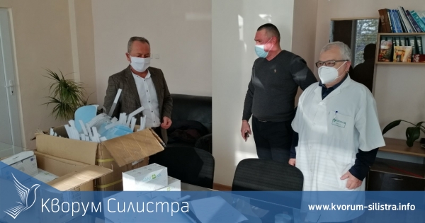 Доброто е заразно - общински съветник от Дулово дари местната болница с маски, шлемове и парични средства