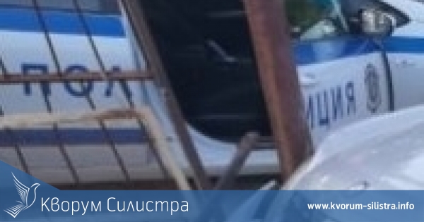 Екшън в силистренско село! Шофьорка събори ограда и влетя в двора на къща