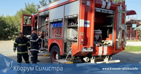 Силистренските пожарникари се отзоваха на сигнали за куче в шахта, горящи газова бутилка и треви
