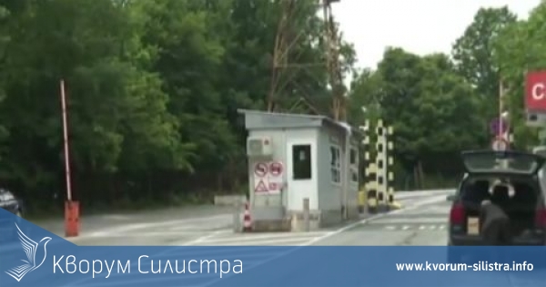 Задържаха автобус пътуващ по линията Истанбул-Силистра, пътниците чакали нов превоз 12 часа