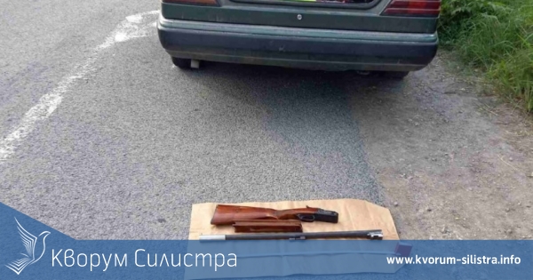 Хванаха двама дуловчани с незаконна пушка в багажника