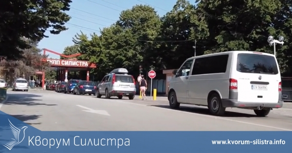 3250 човека минаха през граничен пункт "Силистра" през почивните дни, а 100 тира ползваха ферибота ежедневно