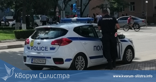 "Тойота", карана от 60-годишен с отнета книжка, засякоха в Силистра