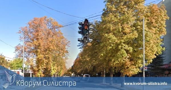 Спират светофара до болницата в Силистра за профилактика