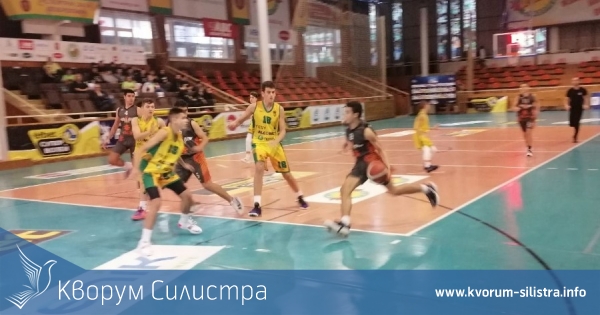 Доростол (момчета U15) продължиха с победа и загуба в регион "Добруджа и Мизия"